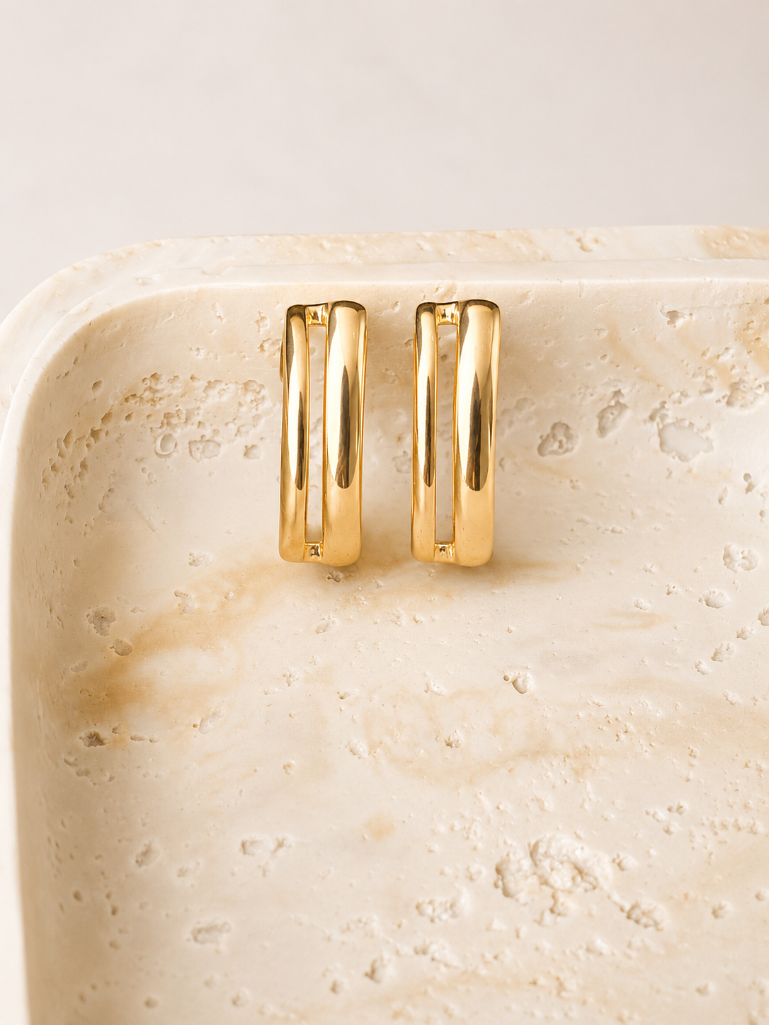 Ear Cuff Vertical